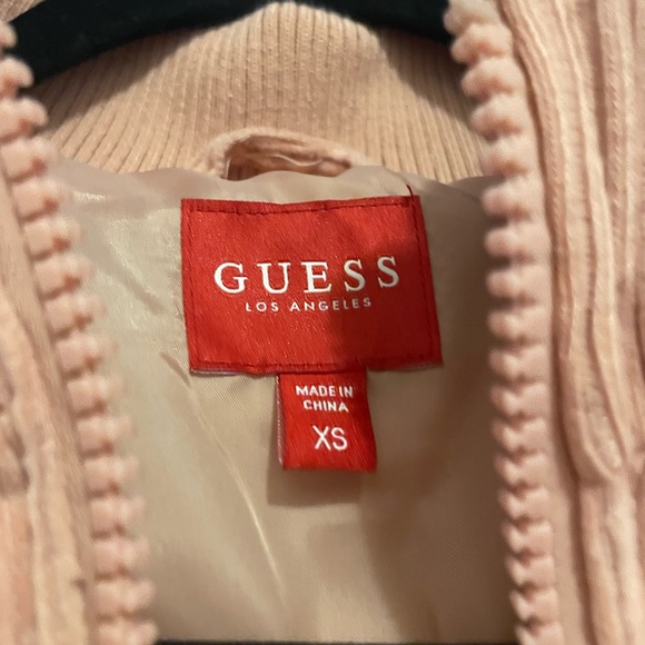 Small Guess pink puffer jacket - Picture 4 of 6
